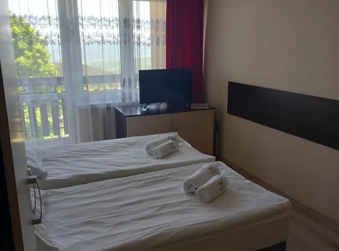 Halny Natura Tour Resort *