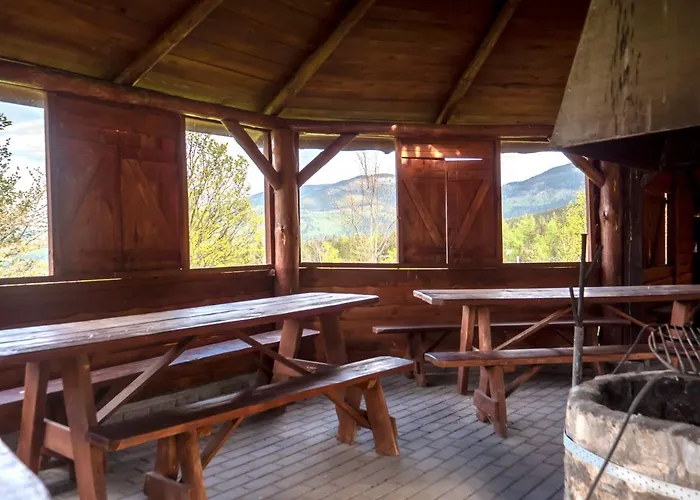 Halny Natura Tour كارباش