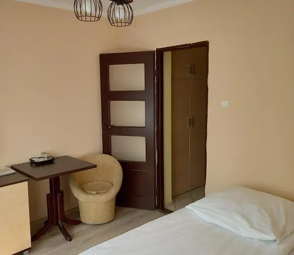 منتجع Halny Natura Tour *